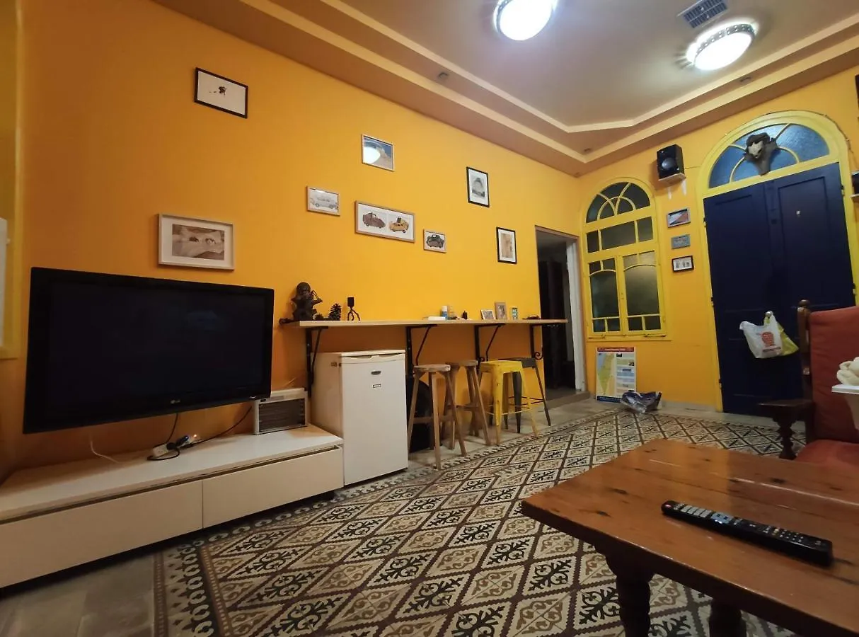 بيت شباب نزل Nest House حيفا